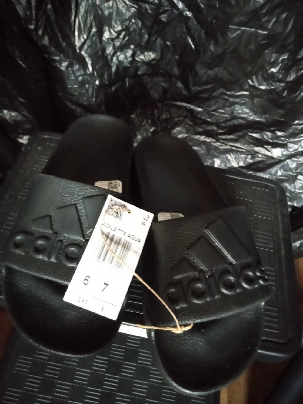 (NWT) Adidas Black Shower/Pool Slides Mens 6